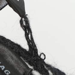 مملوكة مسبقًا وشاح بالينسياغا صوف أبيض/أسود