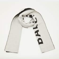 مملوكة مسبقًا Balenciaga Black/White Casmere Archetype Scarf