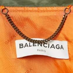 مملوكة مسبقًا جاكيت بالنسياغا ويند بريكر نايلون بطبعة شعار بلوك الألوان مقاس صغير