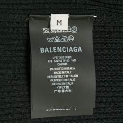 مملوكة مسبقًا سويتر بالنسياقا محبوك مضلع بطباعة الشعار باللون الأسود مقاس متوسط