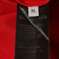 مملوكة مسبقًا تي شيرت بالنسياغا جيرسي مطرز بشعار أحمر للجنسين مقاس كبير جداً