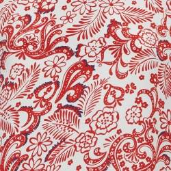 مملوكة مسبقًا بلوزة بالنسياغا حرير بطبعة زهور بيضاء/حمراء مقاس متوسط (ميديم)