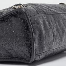 Pre Owned Balenciaga Black Leather Small Classic City Bag