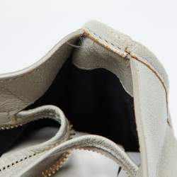 Pre Owned حقيبة يد توتس بالنسياغا ميتاليك إيدج سيتي جلد غريس غليس ميتاليك