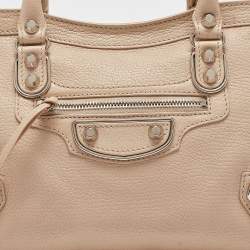 Pre Owned Balenciaga Beige Leather Small Metallic Edge Classic City Tote