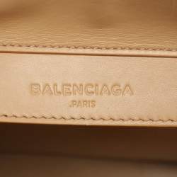 مملوكة مسبقًا Balenciaga Beige Crochet Leather Mini A4 Tote