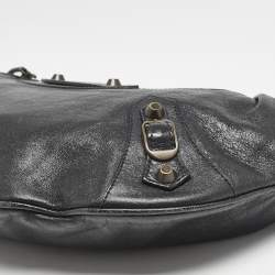 Pre Owned Balenciaga Black Leather Classic Hardware Oval Clutch