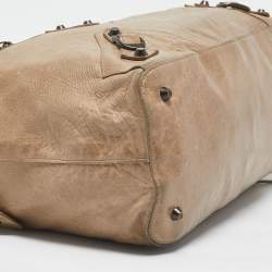 Pre Owned Balenciaga Beige Leather RH Step Bag