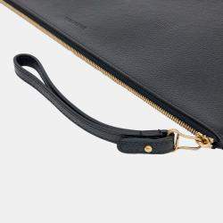 Pre Owned Balenciaga Black Leather clutch