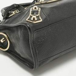 Pre Owned حقيبة بالنسياغا كلاسيك سيتي حافة معدنية صغيرة جلد أسود