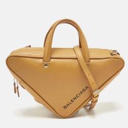 مملوكة مسبقًا Balenciaga Mustard Yellow Leather Triangle Duffle S Bag