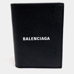Pre Owned Balenciaga Black Leather Vertical Bifold Wallet