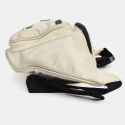 مملوكة مسبقًا حقيبة خصر بالنسياغا قماش كريمي بشعار جرافيتي