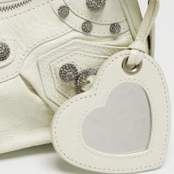 مملوكة مسبقًا حقيبة كتف بالنسياغا لو كاغول جلد أخضر نيون صغير جدًا