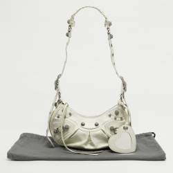 مملوكة مسبقًا حقيبة كتف بالنسياغا لو كاغول جلد أخضر نيون صغير جدًا