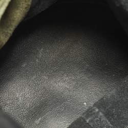 مملوكة مسبقًا حقيبة باكيت جلد أسود بالنسياجا بابلير دروب