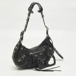 مملوكة مسبقًا حقيبة كتف بالنسياغا لو كاقال جلد أسود صغيرة