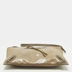 مملوكة مسبقًا Balenciaga Milky Way Papier Papier Gold Shimmer Leather Wristlet Clutch