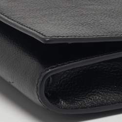 مملوكة مسبقًا Balenciaga Flap Black Leather Crossbody Bag