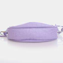 مملوكة مسبقًا حقيبة لو كاجول صغيرة جدًا بنقشة جلد التمساح البنفسجي بالنسياغا