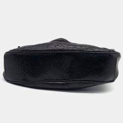 Pre Owned حقيبة بالنسياقا لِ كارجو سوداء جلد مع قرط بالحجم صغير جداً