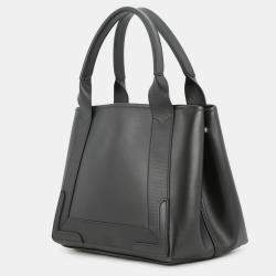 مملوكة مسبقًا Balenciaga Black Cabas Punching Logo Tote Bag Black Leather Size S