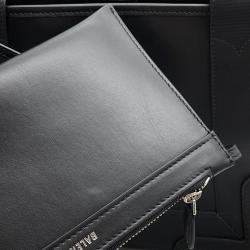 مملوكة مسبقًا Balenciaga Black Cabas Punching Logo Tote Bag Black Leather Size S