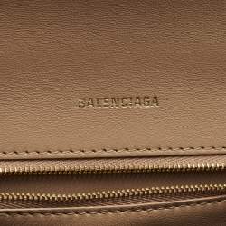 مملوكة مسبقًا حقيبة بالنسياغا أورغلاس جلد تمساح أسود صغير بيد علوية