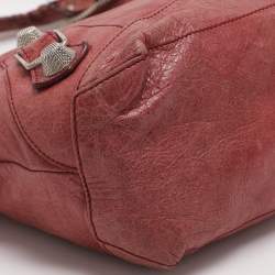 مملوكة مسبقًا حقيبة بالنسياغا جايتت 12 داي جلد خروف جاكنيث