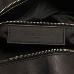 Pre Owned حقيبة بالنسياغا دفيل نايلون شبكي وجلد أزرق/أسود حلولسكواش