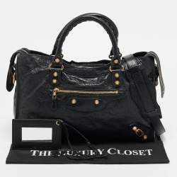 Pre Owned حقيبة بالنسياغا موتورسايكل سيتي جلد خروف وردي فاتح