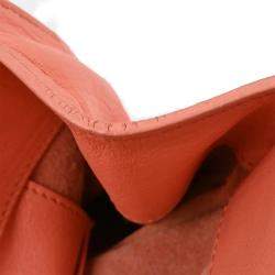 مملوكة مسبقًا حقيبة يد ٢واي بَالنسياغا ورق سلمون زهرية