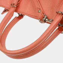 مملوكة مسبقًا حقيبة يد ٢واي بَالنسياغا ورق سلمون زهرية