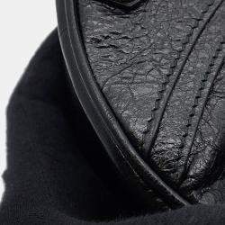 Pre Owned حقيبة كتف صغيرة بالنسياجا لوكا جول جلد أسود