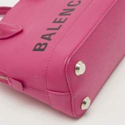 مملوكة مسبقًا Balenciaga Ville XXS Fuchsia Leather Satchel