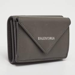 مملوكة مسبقًا Balenciaga Papier Grey Leather Compact Wallet
