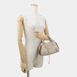 Pre Owned حقيبة بالنسياجا نيو كلاسيك بحجم صغير جلد بيج 2way