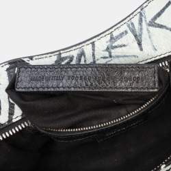 مملوكة مسبقًا Balenciaga White Lambskin Motocross Graffiti Neo Cagole XS