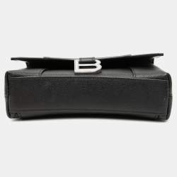 Pre Owned حقيبة كروس بودي داون تاون جلد عجل أسود بالنسياجا الصغيرة جدًا بشكل الساعة الرملية