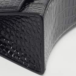 مملوكة مسبقًا حقيبة بالنسياغا أورغلاس جلد تمساح أسود صغيرة بيد علوية