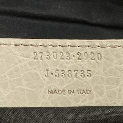 مملوكة مسبقًا حقيبة كلتش بالنسياغا بكليب جلد حمراء كبيرة