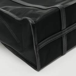 مملوكة مسبقًا Balenciaga Bazar Medium Black Mesh Nylon and Leather Tote