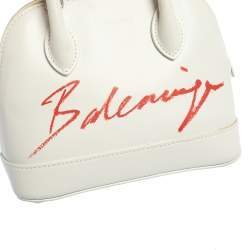 مملوكة مسبقًا Balenciaga White Leather XXS Ville Logo Satchel