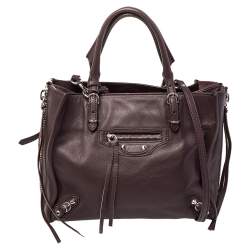 Balenciaga Papier A4 Leather Zip-Around Tote (SHG-26450) – LuxeDH