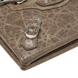 مملوكة مسبقًا Balenciaga Galet Leather City Bifold Wallet