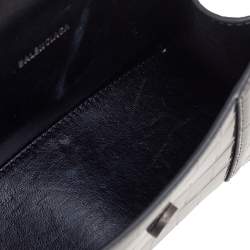 مملوكة مسبقًا حقيبة بالنسياغا أور غلاس جلد بنقشة التمساح رصاصي داكن عاكس صغيرة بيد علوية