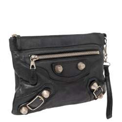 مملوكة مسبقًا Balenciaga Black Leather GSH Flat Wristlet Clutch