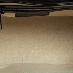 مملوكة مسبقًا حقيبة يد بالنسياغا كاباس قصه كانفاس وجلد أبيض / أسود 