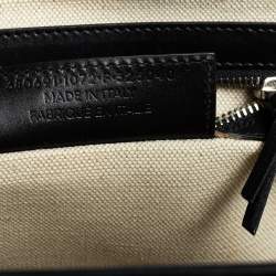 مملوكة مسبقًا حقيبة يد بالنسياغا كاباس قصه كانفاس وجلد أبيض / أسود 