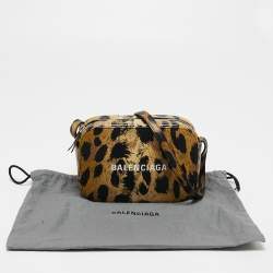 Pre Owned حقيبة كتف بالنسياغا جلد بيج نقشة الفهد